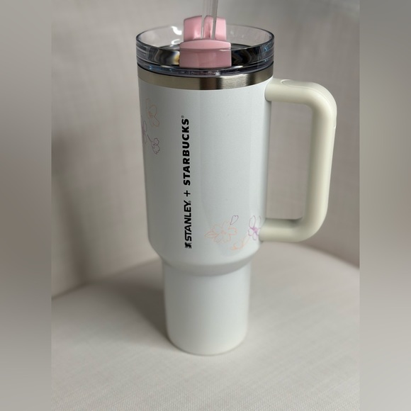 Starbucks x Stanley Sakura Cup Philippines Exclusive Limited Release - Picture 6 of 7